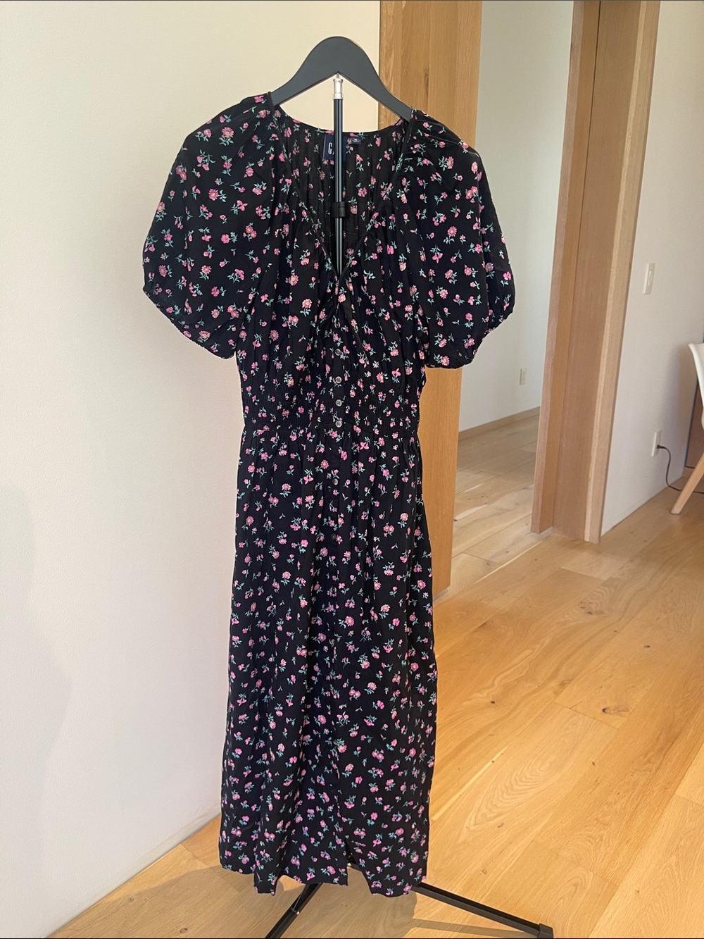 GAP Black Floral Midi Dress with Pink and Green Accents Medium